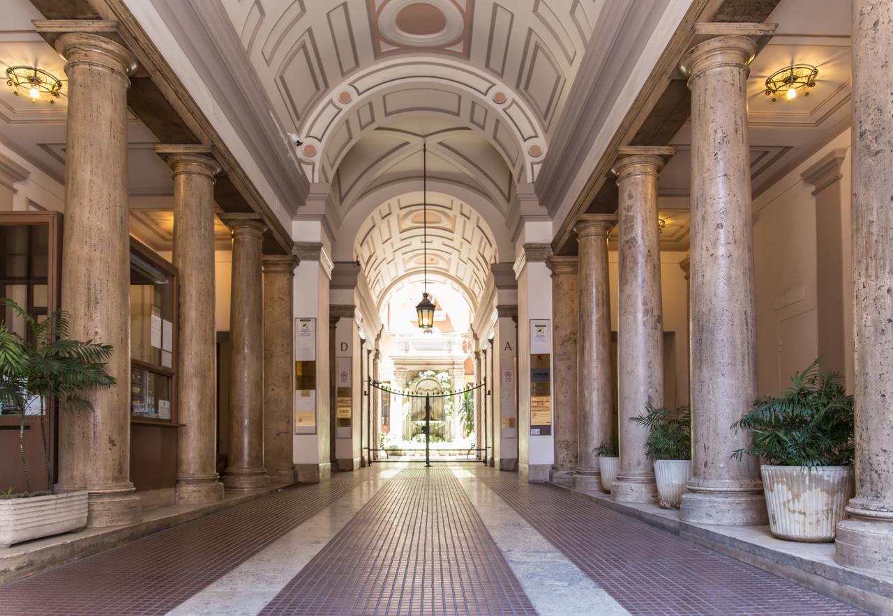 Nazionale Palace Suites Ρώμη Εξωτερικό φωτογραφία